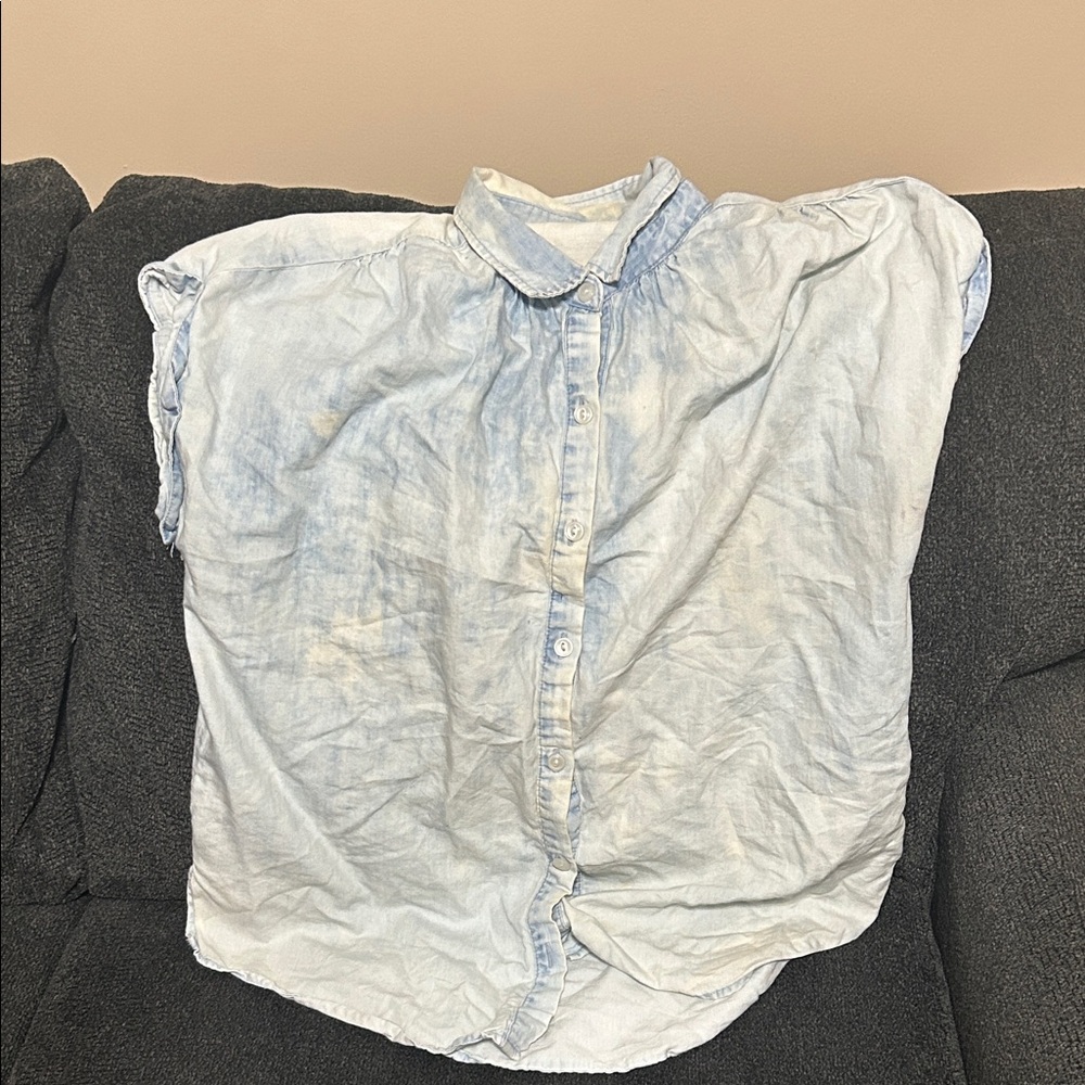 a.n.a Light Blue denim Button-Front Cap Sleeve Top